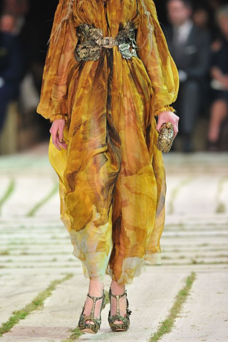 Illustration for article titled Sarah Burton Pulls Off McQueen Without McQueen